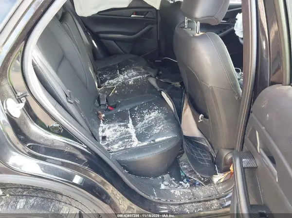 3MVDMBBM2RM602909 2024 MAZDA CX-30 - Image 8