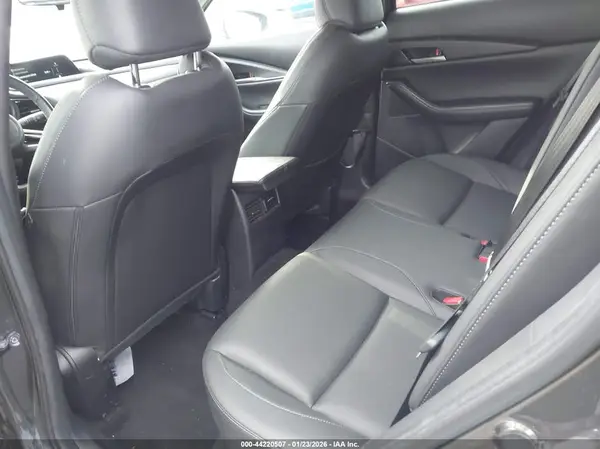 3MVDMBBM2RM637823 2024 MAZDA CX-30 - Image 8