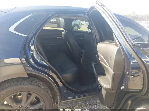 3MVDMBBM2RM648319 2024 MAZDA CX-30 - Image 8