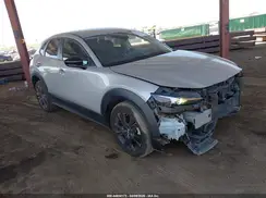 3MVDMBBM2RM658719 2024 MAZDA CX-30