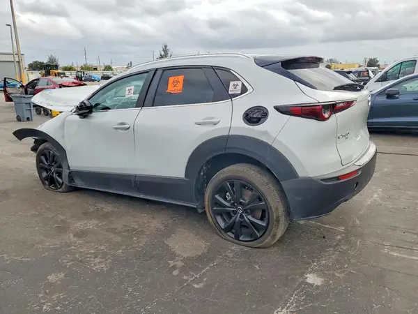 3MVDMBBM2RM683670 2024 MAZDA CX-30 - Image 2
