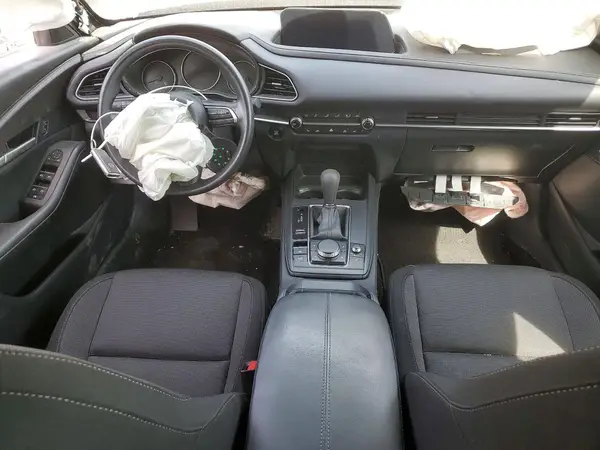 3MVDMBBM2RM688299 2024 MAZDA CX-30 - Image 8
