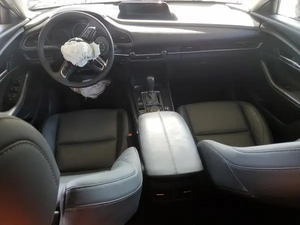3MVDMBBM2RM696645 2024 MAZDA CX-30 - Image 8