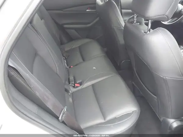 3MVDMBBM2RM697360 2024 MAZDA CX-30 - Image 8