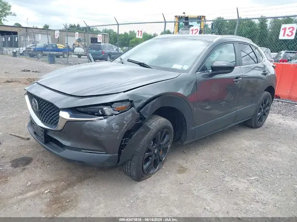 3MVDMBBM2RM713668 2024 MAZDA CX-30 - Image 2