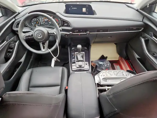 3MVDMBBM2SM750483 2025 MAZDA CX-30 - Image 8