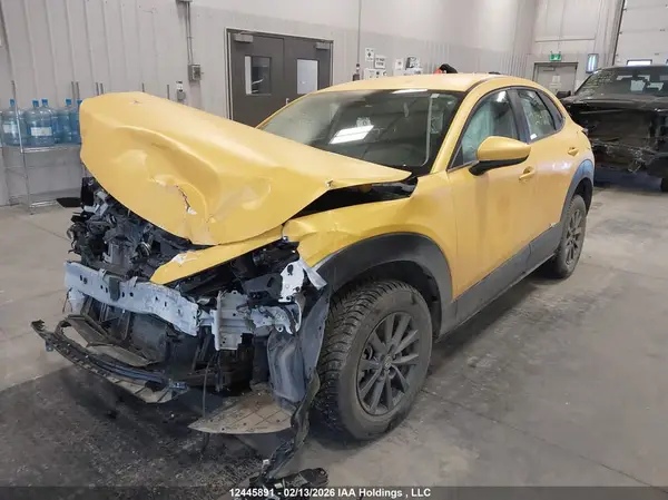 3MVDMBBM2SM762522 2025 MAZDA CX-30 - Image 2