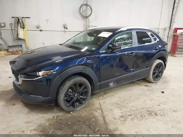 3MVDMBBM3RM634817 2024 MAZDA CX-30 - Image 2