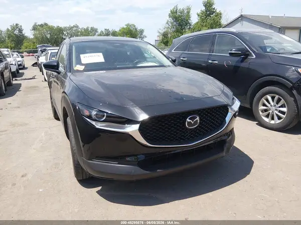 3MVDMBBM3RM645395 2024 MAZDA CX-30 - Image 1