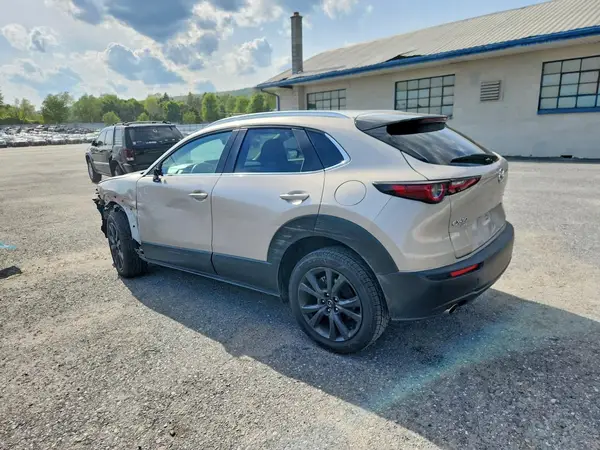 3MVDMBBM3RM646580 2024 MAZDA CX-30 - Image 2