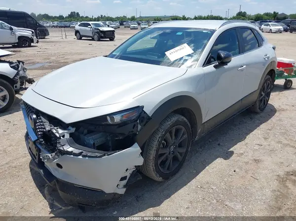 3MVDMBBM3RM649740 2024 MAZDA CX-30 - Image 2