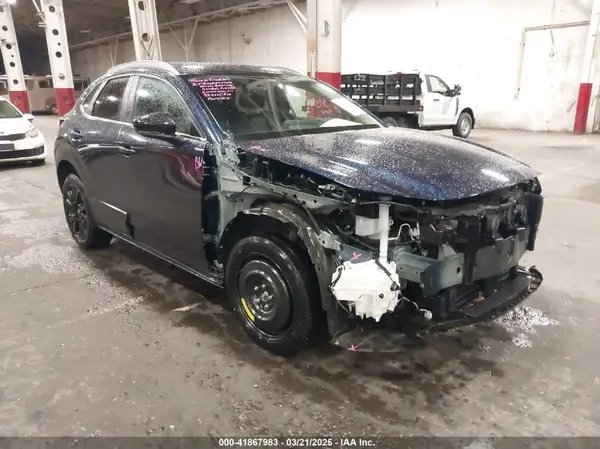 3MVDMBBM3RM654887 2024 MAZDA CX-30 - Image 1
