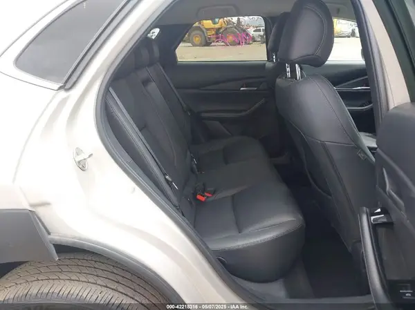 3MVDMBBM3RM657918 2024 MAZDA CX-30 - Image 8