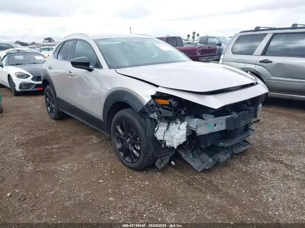 3MVDMBBM3RM664352 2024 MAZDA CX-30 - Image 1