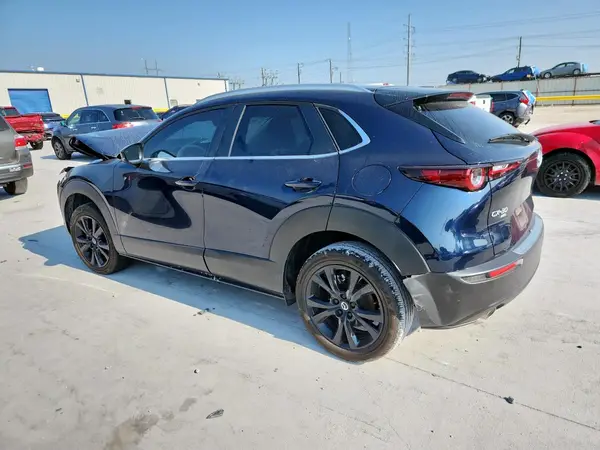 3MVDMBBM3RM668417 2024 MAZDA CX-30 - Image 2