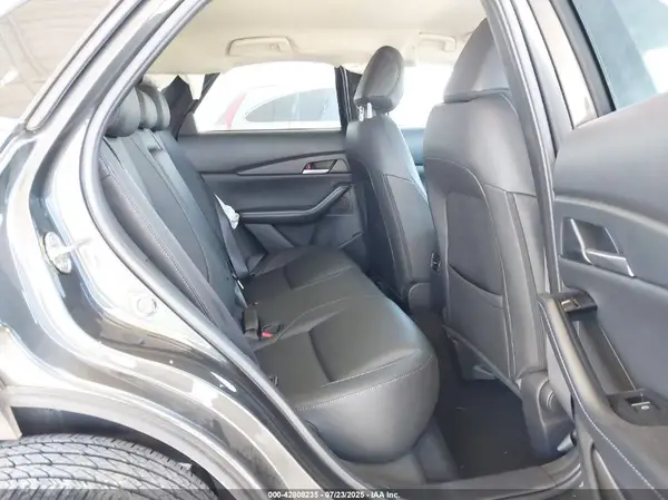 3MVDMBBM3RM672211 2024 MAZDA CX-30 - Image 8
