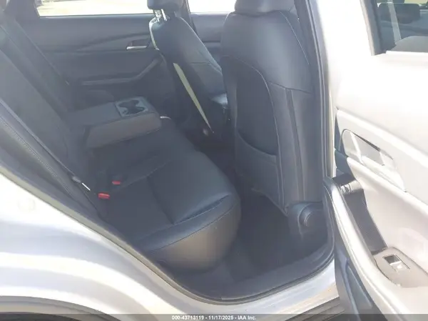 3MVDMBBM3RM674251 2024 MAZDA CX-30 - Image 8