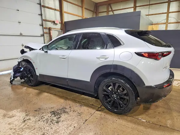 3MVDMBBM3RM693334 2024 MAZDA CX-30 - Image 2