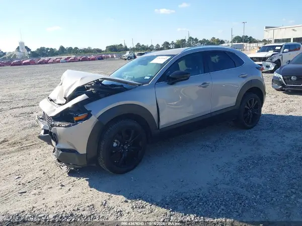 3MVDMBBM3RM694290 2024 MAZDA CX-30 - Image 2
