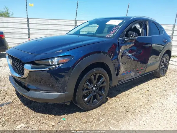 3MVDMBBM3RM696265 2024 MAZDA CX-30 - Image 2