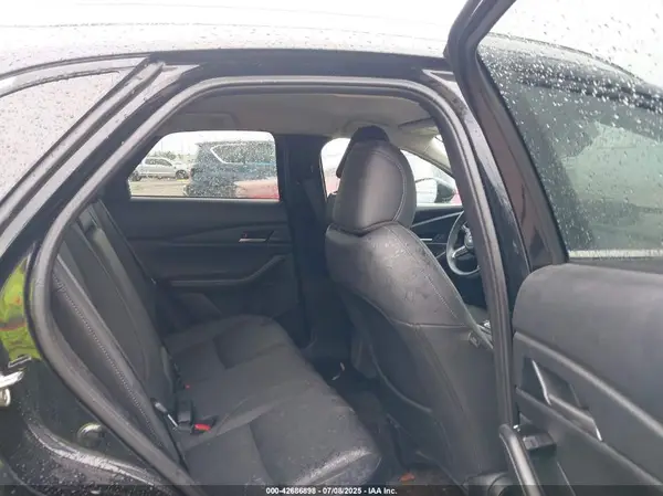 3MVDMBBM3RM700797 2024 MAZDA CX-30 - Image 8