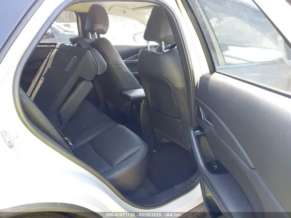 3MVDMBBM3RM700816 2024 MAZDA CX-30 - Image 8
