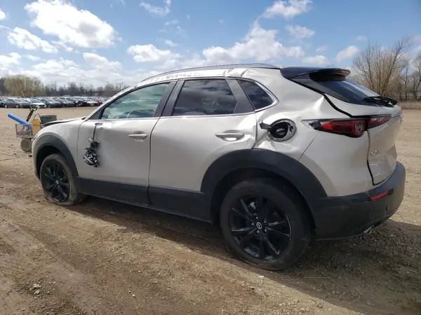 3MVDMBBM3RM705188 2024 MAZDA CX-30 - Image 2