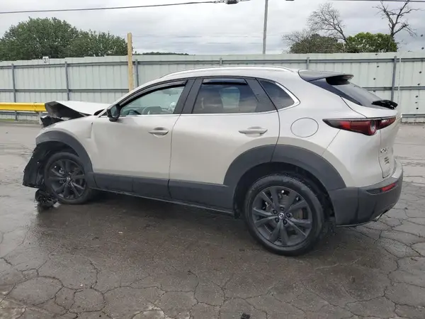 3MVDMBBM3RM705787 2024 MAZDA CX-30 - Image 2