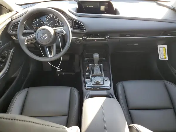 3MVDMBBM3SM764022 2025 MAZDA CX-30 - Image 8
