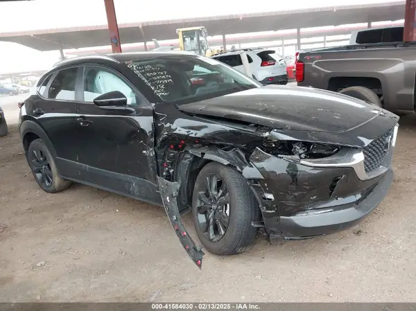 3MVDMBBM3SM773819 2025 MAZDA CX-30 - Image 1