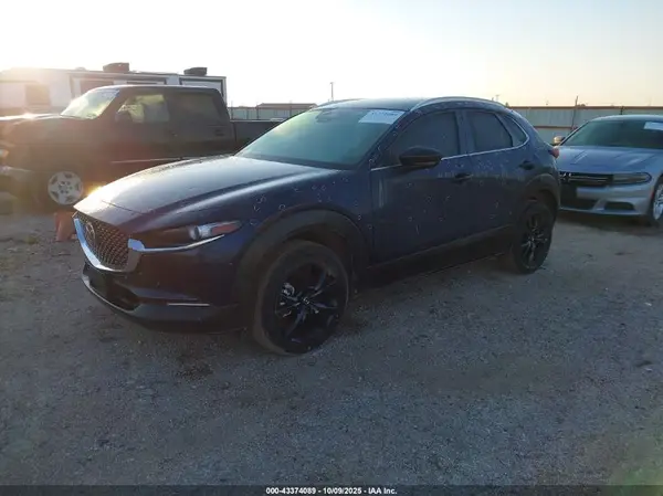3MVDMBBM3SM774887 2025 MAZDA CX-30 - Image 2