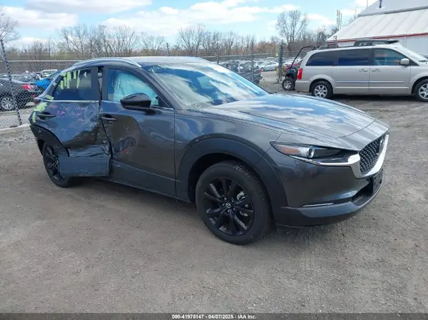 3MVDMBBM3SM780382 2025 MAZDA CX-30 - Image 1