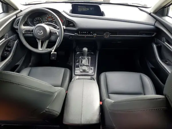3MVDMBBM3SM786988 2025 MAZDA CX-30 - Image 8