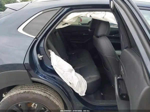 3MVDMBBM3SM791219 2025 MAZDA CX-30 - Image 8