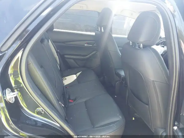 3MVDMBBM3SM802686 2025 MAZDA CX-30 - Image 8