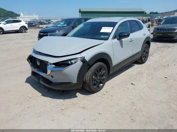 3MVDMBBM3SM809170 2025 MAZDA CX-30 - Image 2