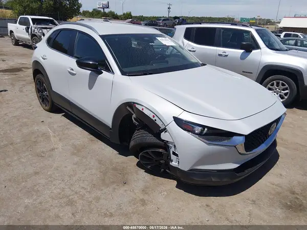 3MVDMBBM3SM809220 2025 MAZDA CX-30 - Image 1