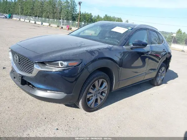 3MVDMBBM4PM558831 2023 MAZDA CX-30 - Image 2