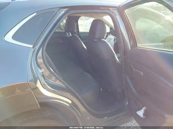 3MVDMBBM4RM630663 2024 MAZDA CX-30 - Image 8