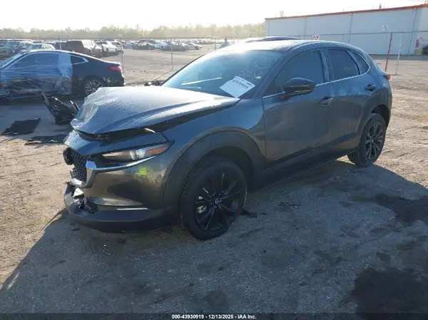 3MVDMBBM4RM634860 2024 MAZDA CX-30 - Image 2