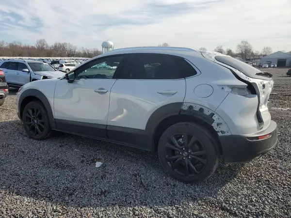 3MVDMBBM4RM655076 2024 MAZDA CX-30 - Image 2