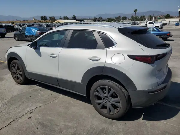3MVDMBBM4RM682004 2024 MAZDA CX-30 - Image 2