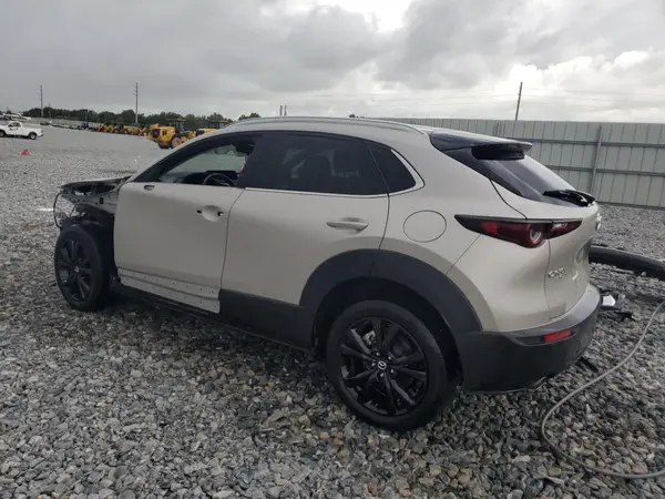 3MVDMBBM4RM697991 2024 MAZDA CX-30 - Image 2