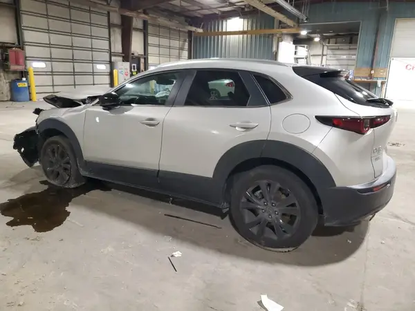 3MVDMBBM4RM699448 2024 MAZDA CX-30 - Image 2