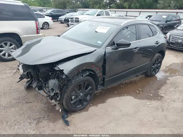 3MVDMBBM4SM757371 2025 MAZDA CX-30 - Image 2