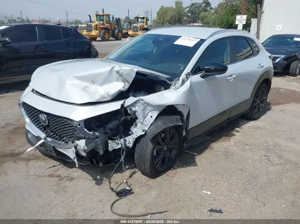 3MVDMBBM4SM771254 2025 MAZDA CX-30 - Image 2