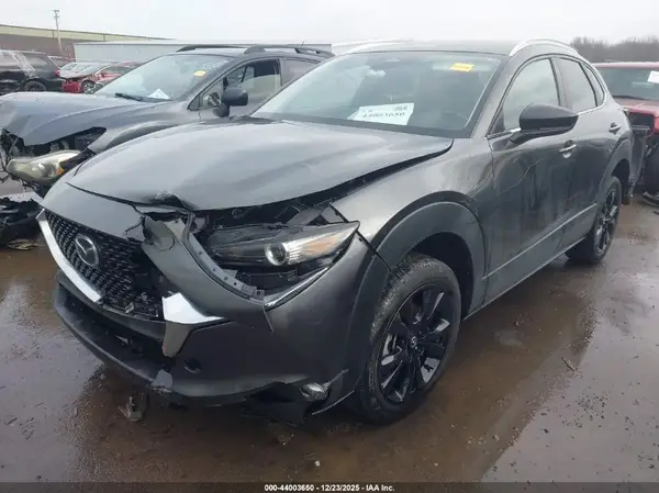 3MVDMBBM4SM779757 2025 MAZDA CX-30 - Image 2