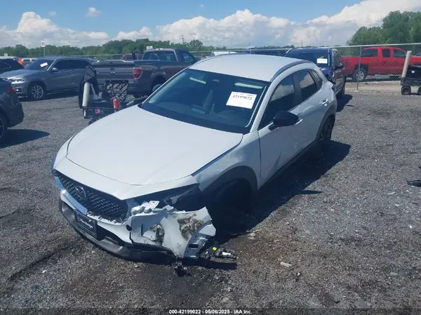 3MVDMBBM4SM780892 2025 MAZDA CX-30 - Image 2