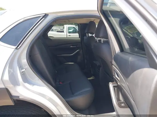 3MVDMBBM4SM786711 2025 MAZDA CX-30 - Image 8