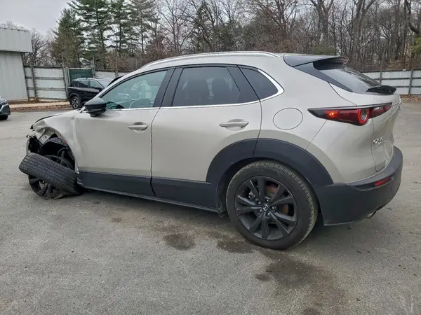 3MVDMBBM5RM640912 2024 MAZDA CX-30 - Image 2